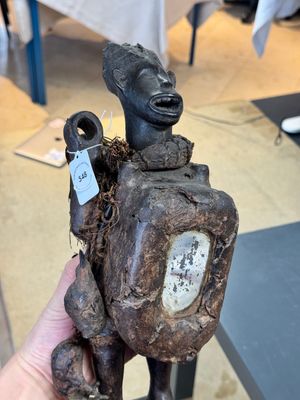 A fine Congolese fetish with a mirror, Democratic Republic of Congo — photo 13