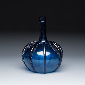 A fine Dutch blue-tinted glass serving bottle — photo 4