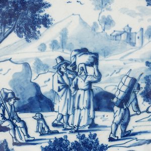 A fine Dutch Delft blue and white fluted plate with travellers in a landscape, 18th C. — photo 3