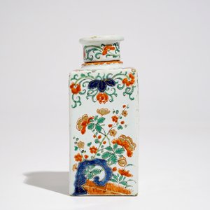 A fine Dutch Delft doré petit feu tea caddy with cover, 1st half 18th C. — photo 3