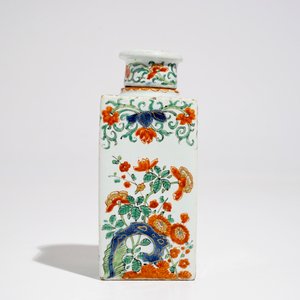 A fine Dutch Delft doré petit feu tea caddy with cover, 1st half 18th C. — photo 5