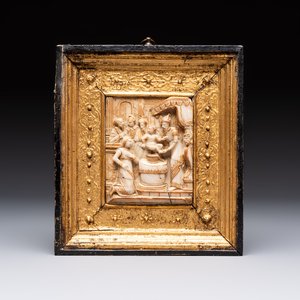 A fine gilt-heightened alabaster 'Circumcision' carving with original frame, Mechelen, 16/17th C. — photo 1