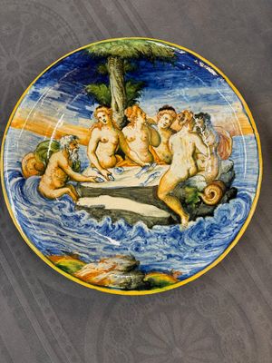 A fine Italian maiolica 'Banquet of Maritime Gods' dish, workshop of Domenico da Venezia, 3rd quarter 16th C. — photo 1