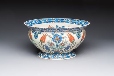 A fine Iznik-style footed bowl, Samson, Paris, 19th C.