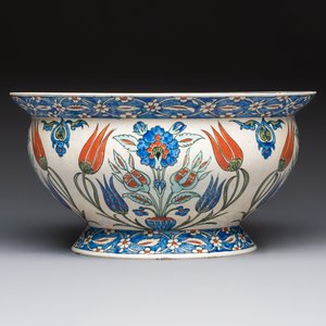 A fine Iznik-style footed bowl, Samson, Paris, 19th C. — photo 3