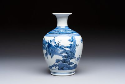 A fine Japanese Arita blue and white vase or sake bottle with landscape design, Edo, ca. 1680