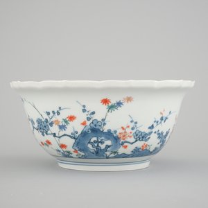A fine Japanese porcelain Kakiemon bowl, 18th C. — foto 1