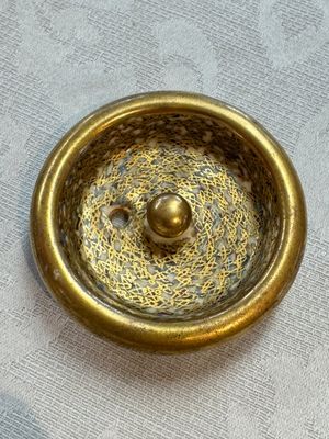 A fine Japanese Satsuma 'Butterflies' teapot and cover, Hattori 服部 mark, Meiji, 19th C. — photo 14