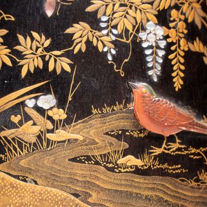 A fine Japanese Shibayama gilt-lacquer zitan cup, signed Dainippon Tokyo Seimusai 生霧齋 mark, Meiji, 19th C. — 照片 3