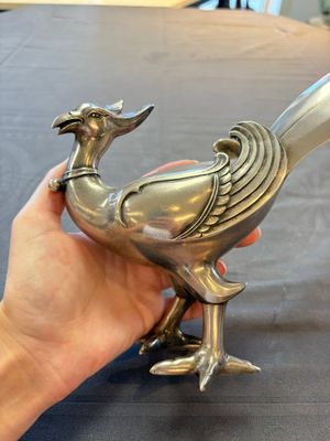 A fine Japanese silver phoenix, made by Toshihiko 敏彥造, silver 銀製 mark, Meiji/Taisho, 19/20th C. — photo 3