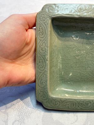 A fine Korean celadon square dish with incised floral design, Goryeo, 12th C. — photo 7