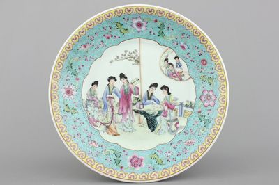 A fine large Chinese porcelain charger with ladies in a garden, 20th C.