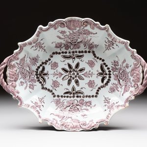 A fine manganese Dutch Delft strainer on stand with floral design, 18th C. — 照片 5