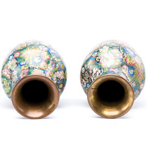A fine pair of Chinese cloisonné 'millefleurs' vases, workshop mark of De Cheng, Beijing, 2nd half 19th C. — photo 5