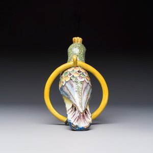 A fine polychrome Dutch Delft model of a parrot on a ring — 照片 3