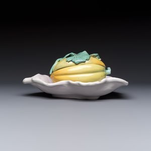 A fine polychrome Schrezheim faience 'Melon' tureen and cover, Germany, 18th C. — 照片 4
