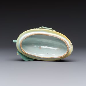 A fine polychrome Schrezheim faience 'Melon' tureen and cover, Germany, 18th C. — 照片 10