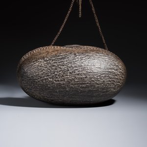 A fine Qajar coco de mer inscribed kashkul or beggar’s bowl — foto 7