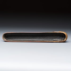 A fine Qajar lacquered papier-mâché pen box or qalamdan — photo 10