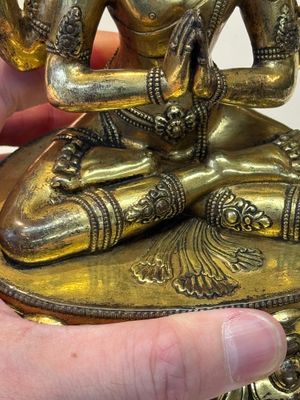 A fine Sino-Tibetan gilt-bronze Buddha, 17/18th C. — photo 10