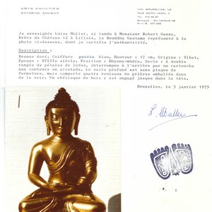 A fine Sino-Tibetan gilt-bronze figure of Buddha Shakyamuni, 17th C. — photo 13