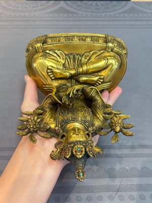 A fine Sino-Tibetan turquoise- and coral-inlaid gilt-bronze Buddha Maitreya, Kangxi — 照片 6