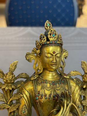 A fine Sino-Tibetan turquoise- and coral-inlaid gilt-bronze Buddha Maitreya, Kangxi — 照片 8