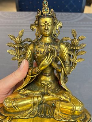 A fine Sino-Tibetan turquoise- and coral-inlaid gilt-bronze Buddha Maitreya, Kangxi — 照片 10