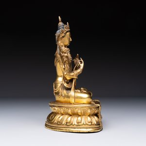 A fine Sino-Tibetan turquoise- and coral-inlaid gilt-bronze Buddha Maitreya, Kangxi — 照片 13