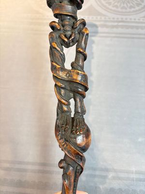 A finely carved boxwood 'vanitas' or 'memento mori' stick, 18/19th C. — 照片 13