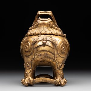 A finely cast Chinese gilt-bronze 'luduan' censer, possibly Ming — 照片 3