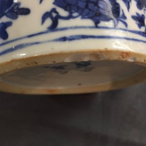 A five-piece Chinese blue and white garniture with dragons, 19th C. — 照片 12