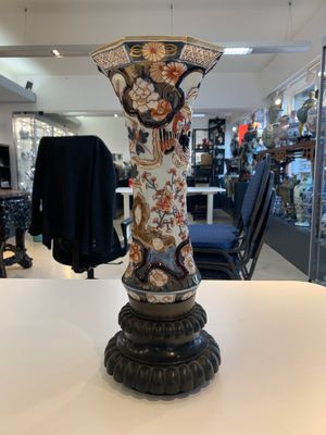 A five-piece Imari-style garniture with birds among flowering branches, incl. 3 stands, Samson, Paris, 19th C. — photo 11
