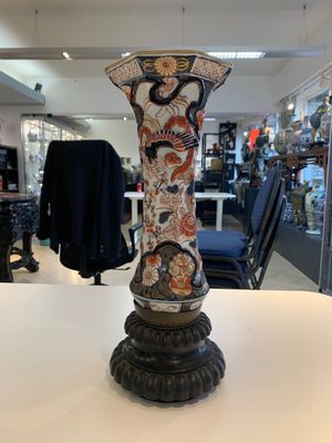 A five-piece Imari-style garniture with birds among flowering branches, incl. 3 stands, Samson, Paris, 19th C. — photo 12