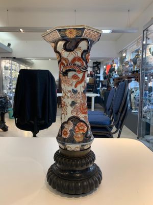 A five-piece Imari-style garniture with birds among flowering branches, incl. 3 stands, Samson, Paris, 19th C. — photo 2