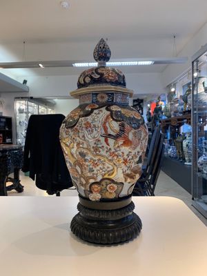 A five-piece Imari-style garniture with birds among flowering branches, incl. 3 stands, Samson, Paris, 19th C. — photo 21