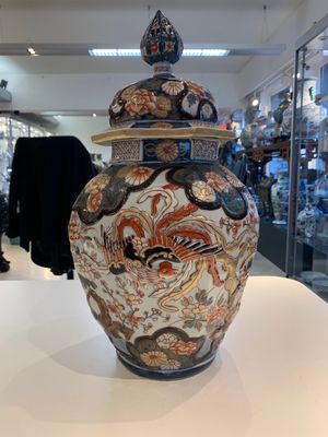 A five-piece Imari-style garniture with birds among flowering branches, incl. 3 stands, Samson, Paris, 19th C. — photo 36
