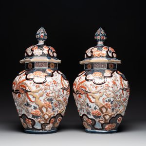 A five-piece Imari-style garniture with birds among flowering branches, incl. 3 stands, Samson, Paris, 19th C. — photo 4