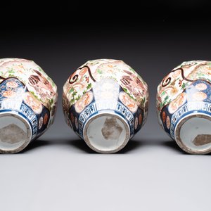 A five-piece Imari-style garniture with eagles and deer, Samson, Paris, 19th C. — 照片 7
