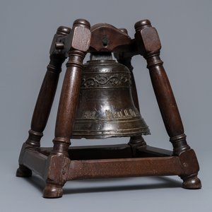 A Flemish bronze bell inscribed: 'Cast in Bruges by F. Brondel', 19th C. — photo 1