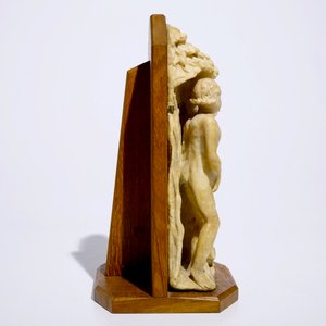 A Flemish carved alabaster group of Adam and Eve, Mechelen, 16th C. — photo 5