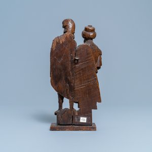 A Flemish carved oak group depicting two jews, probably Antwerp, 16th C. — photo 3