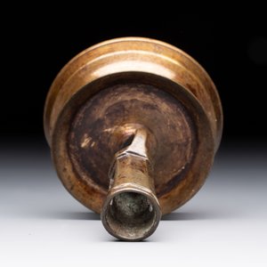 A Flemish knotted brass candlestick, 15th C. and later — photo 5
