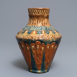 A Flemish pottery Art Nouveau vase, Leo Maes Vereenoghe, Torhout, 1891-1909 — photo 3