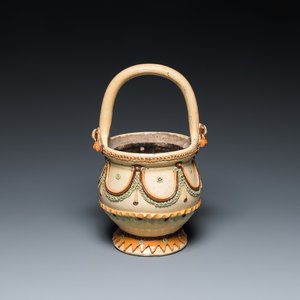 A Flemish pottery basket, Torhout, 19th C. — photo 1