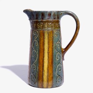 A Flemish pottery jug with proverbial inscription, signed LMV, Torhout, ca. 1900 — 照片 2