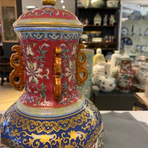 A four-piece Chinese famille rose revolving and reticulated vase, Qianlong mark, Republic — 照片 33