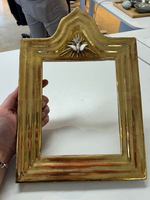 A framed Russian icon of the Kazan Mother of God with a silver-gilt riza — foto 19