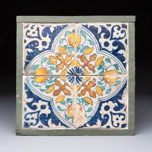 A framed set of four Antwerp maiolica ornamental tiles, ca. 1580 — 照片 1