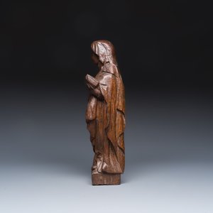 A French carved oak 'Virgin Mary at the Annunciation' figure — 照片 3